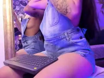 elenaa_salvatore from Chaturbate