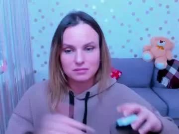 elina_fire from Chaturbate is Freechat