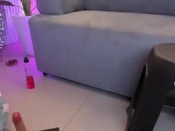 Emelyross_ from Chaturbate