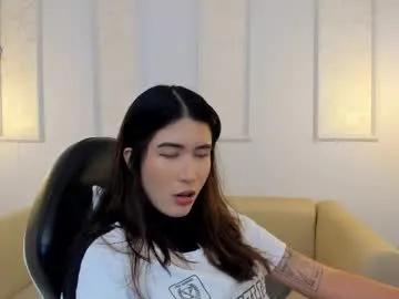 Emiilycutex_ from Chaturbate