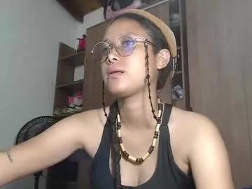 Emmasweet95 from Chaturbate