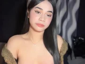 Expensivets_chloe from Chaturbate