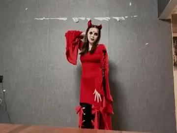 Farahwinkles from Chaturbate