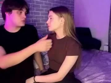 fetchingcouplee from Chaturbate is Freechat