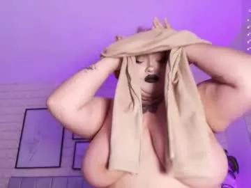 Greennbella from Chaturbate