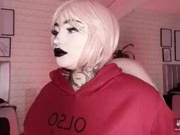 Greennbella from Chaturbate