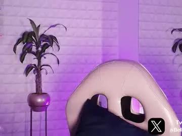 Greennbella from Chaturbate