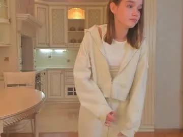 Harrieteasley from Chaturbate