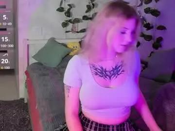 hellenhornny from Chaturbate