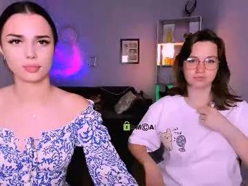 helli_belli from Chaturbate