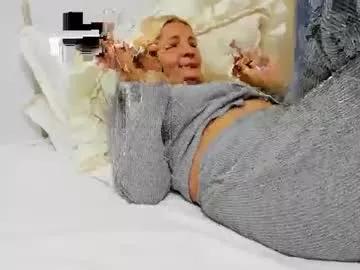 Heyheygrey from Chaturbate