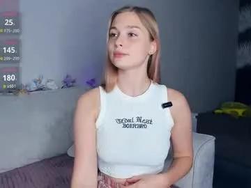 hidden_charm from Chaturbate is Freechat