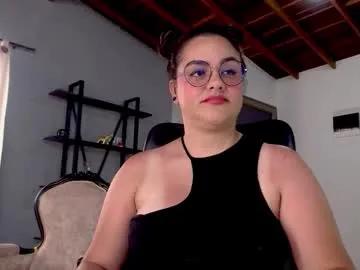 hillary_12 from Chaturbate