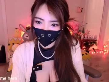 hola_yosoysisi model from Chaturbate