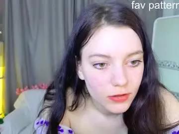 Holly_kittenss from Chaturbate