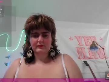 Izzyishottttt from Chaturbate