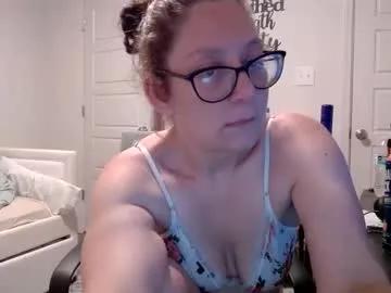 izzynoela from Chaturbate is Freechat