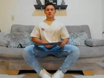 julian_wallace from Chaturbate is Freechat