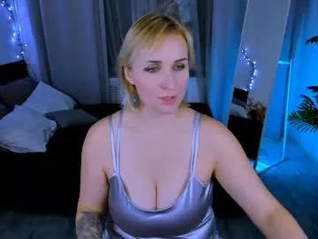 karinella_x from Chaturbate is Freechat