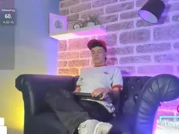 kevinn_blue from Chaturbate is Freechat