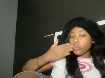 Kinkykittee from Chaturbate