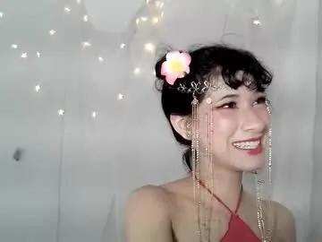 Kitten_punches01 from Chaturbate
