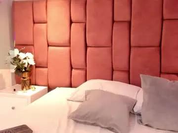 krystalwoodss from Chaturbate is Freechat