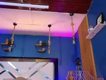 Laady_brownn from Chaturbate