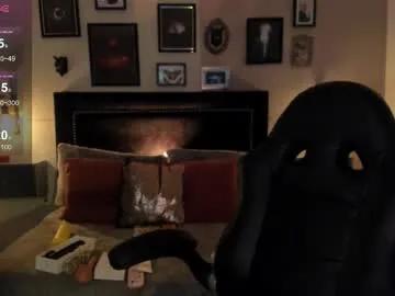 lara_madisson from Chaturbate
