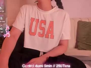 lara_madisson from Chaturbate