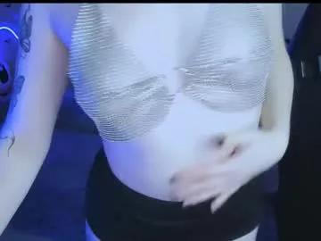 Larakrein_lk from Chaturbate