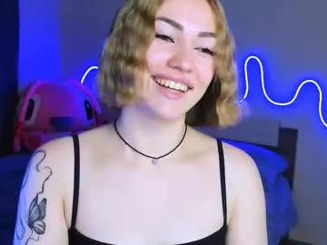 Larakrein_lk from Chaturbate