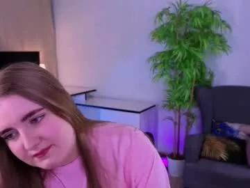 laura_fine from Chaturbate is Freechat