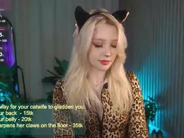 laurawifeness from Chaturbate is Freechat