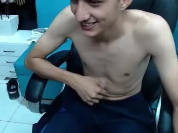 leandro_villa from Chaturbate is Freechat