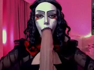 Leylanoir from Chaturbate