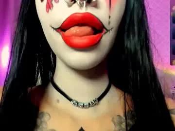 Leylanoir from Chaturbate