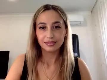 linavora from Chaturbate is Freechat
