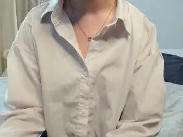Linistar from Chaturbate