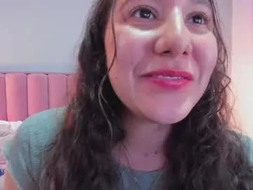 Little_sparkles_0f_l0v3 from Chaturbate