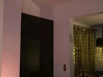 Lola_cocks from Chaturbate