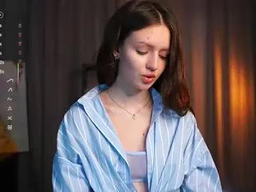 Lynnaappling from Chaturbate