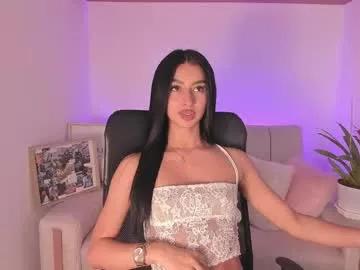 Maddy_bronw from Chaturbate