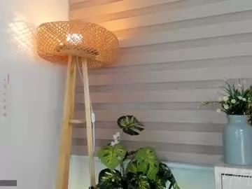missnataly_ from Chaturbate
