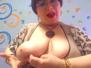 Naughtymomxxx webcams show profile image 