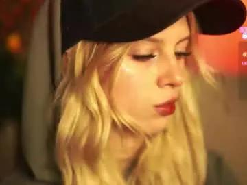nelly_carroll from Chaturbate