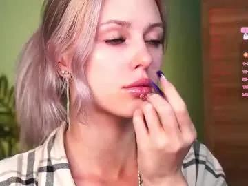nelly_carroll from Chaturbate