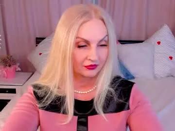 Nina_deville from Chaturbate