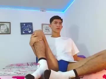 noah_tyler_ from Chaturbate is Freechat