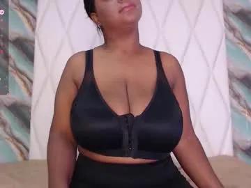 Penelopeboobs_ from Chaturbate